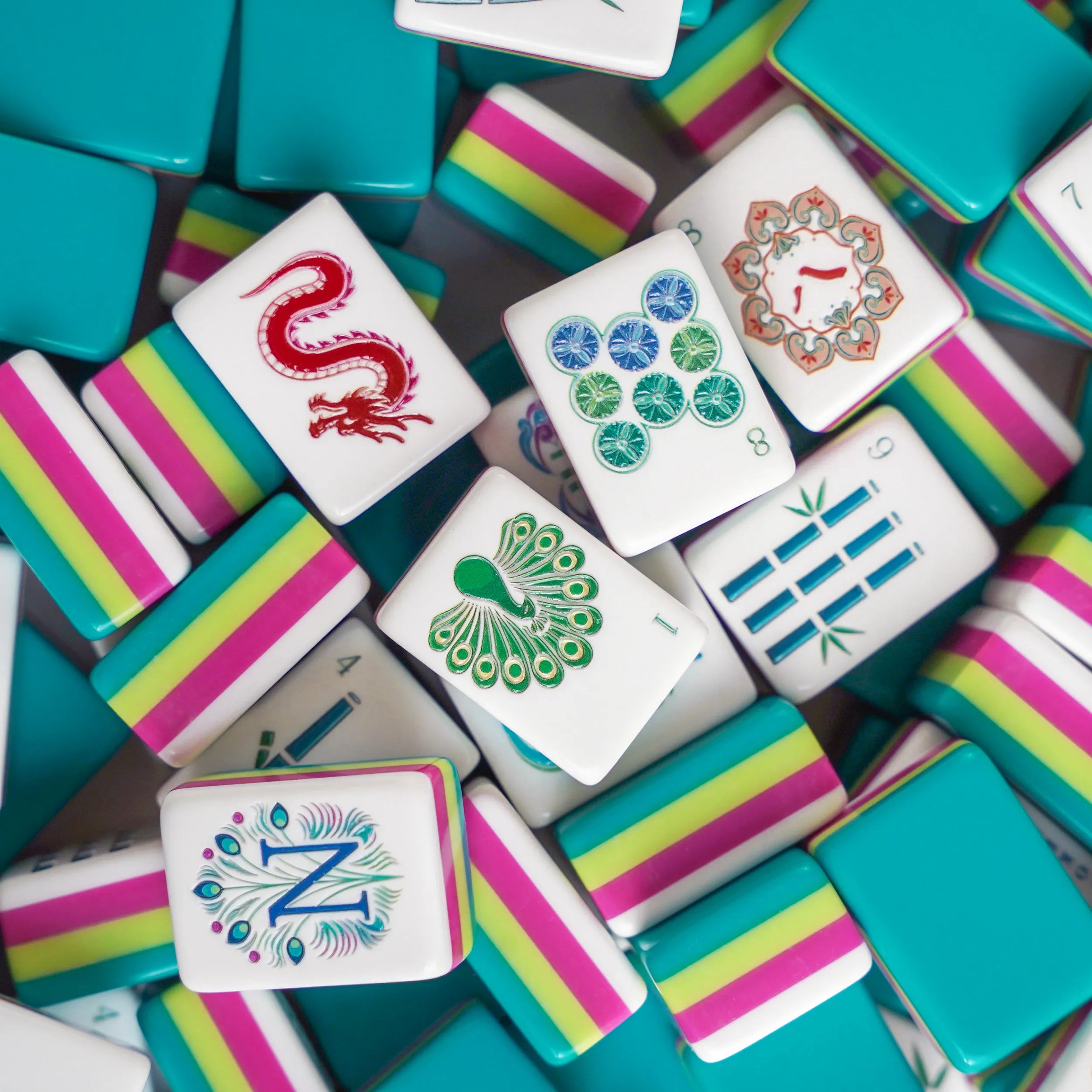 Peacock Plume Garden Mahjong Set