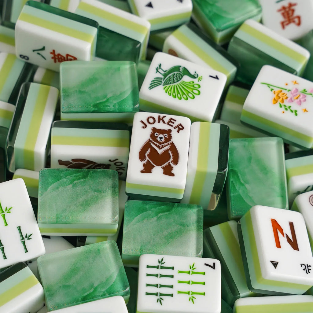 Forest Rippling Jade Mahjong Set