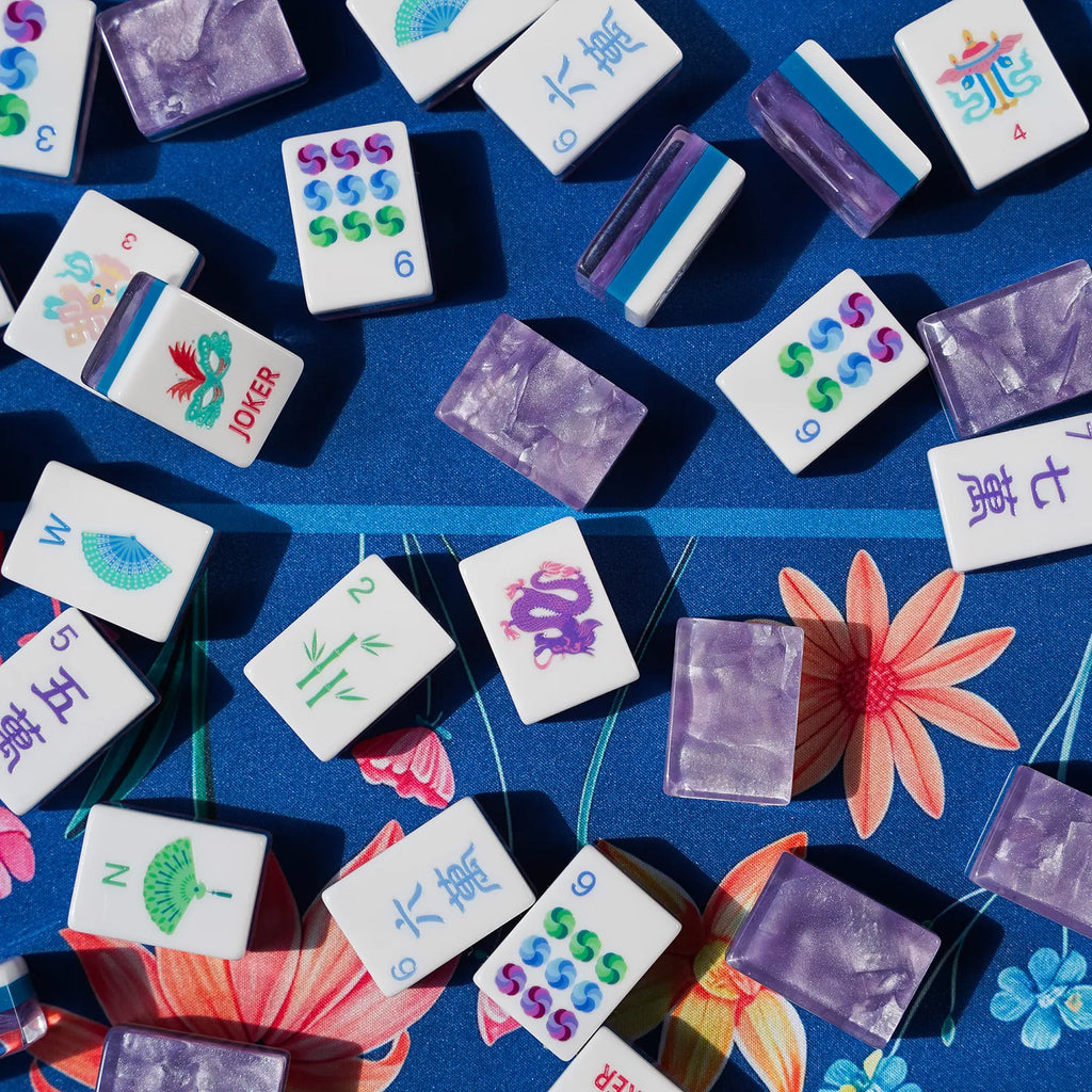 Lavender Shimmer Masquerade Mahjong Set