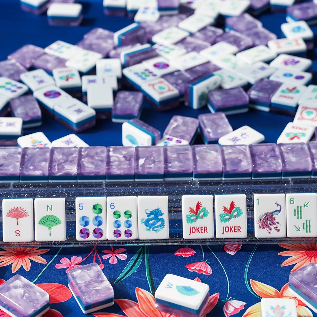 Lavender Shimmer Masquerade Mahjong Set