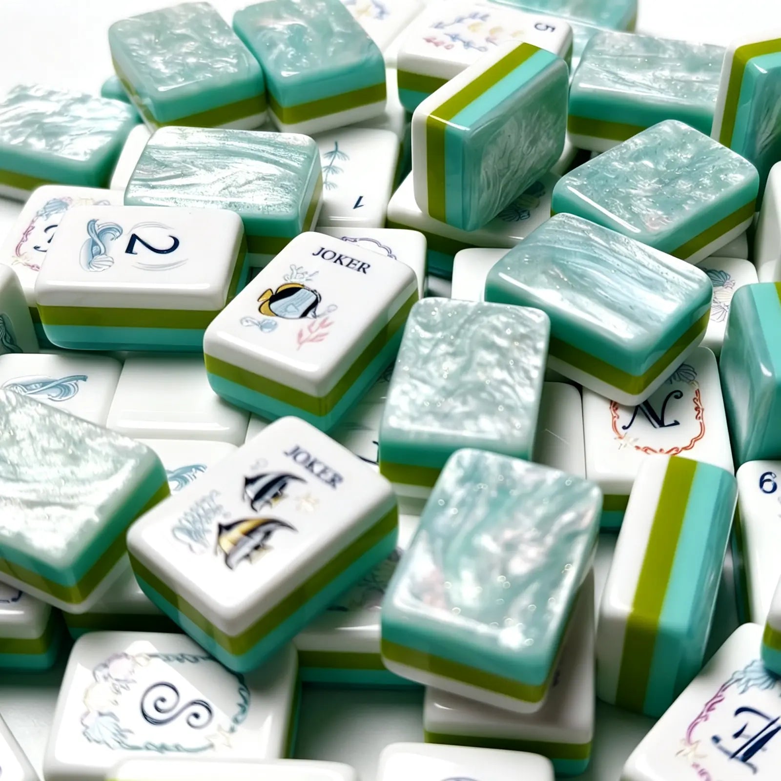 Mint Shimmer Ocean Reef Mahjong Set