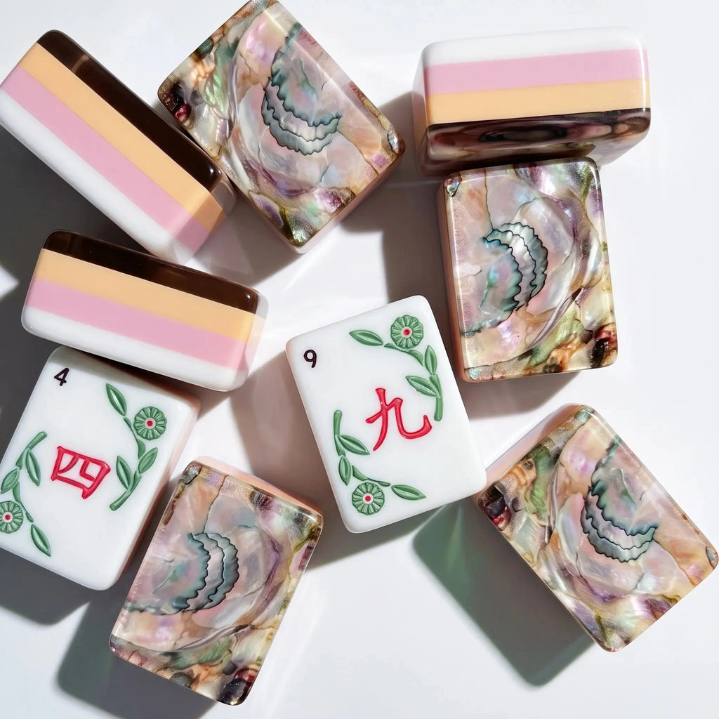 Rose Shell Heritage Mahjong Set