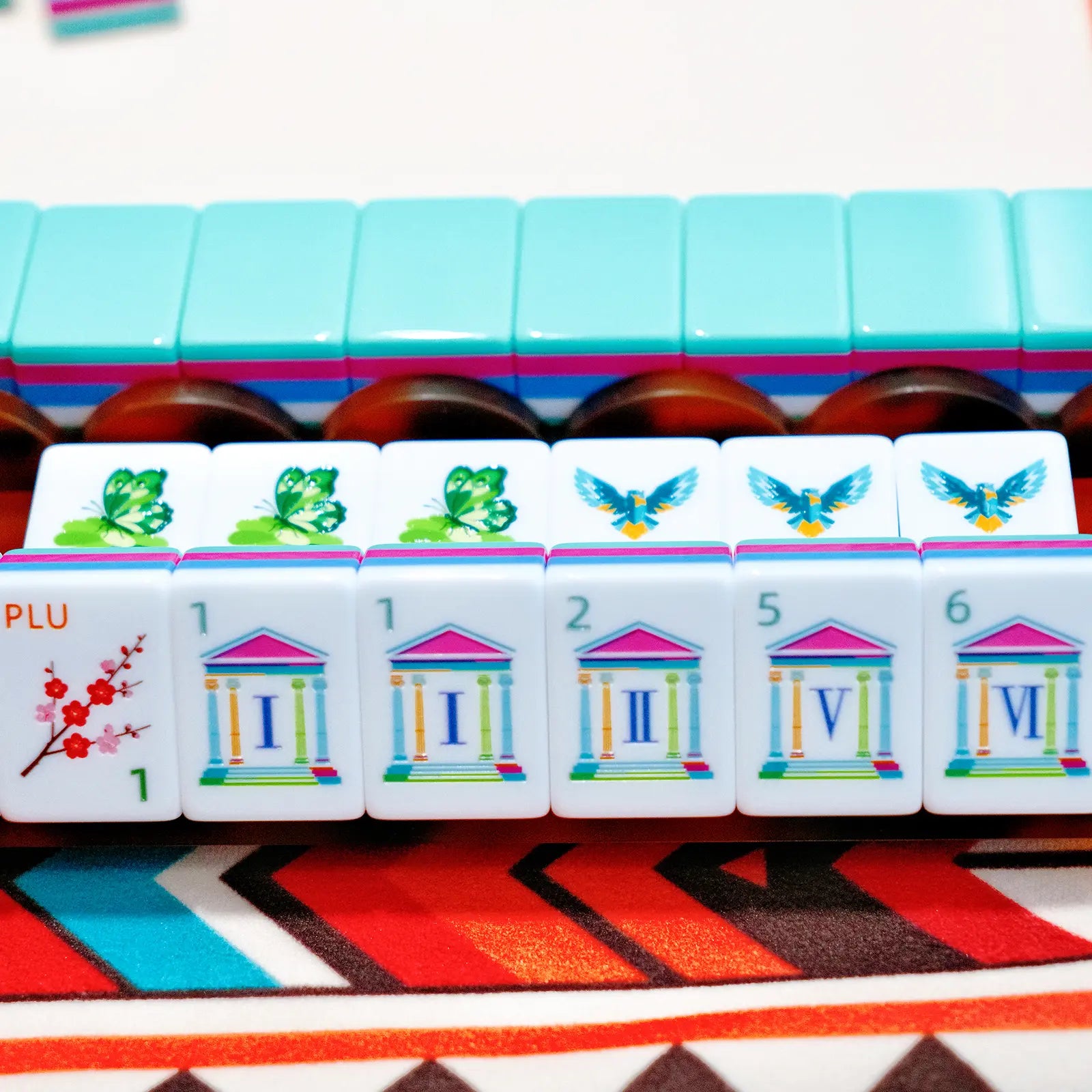 Four Seasons Manor Mahjong Set