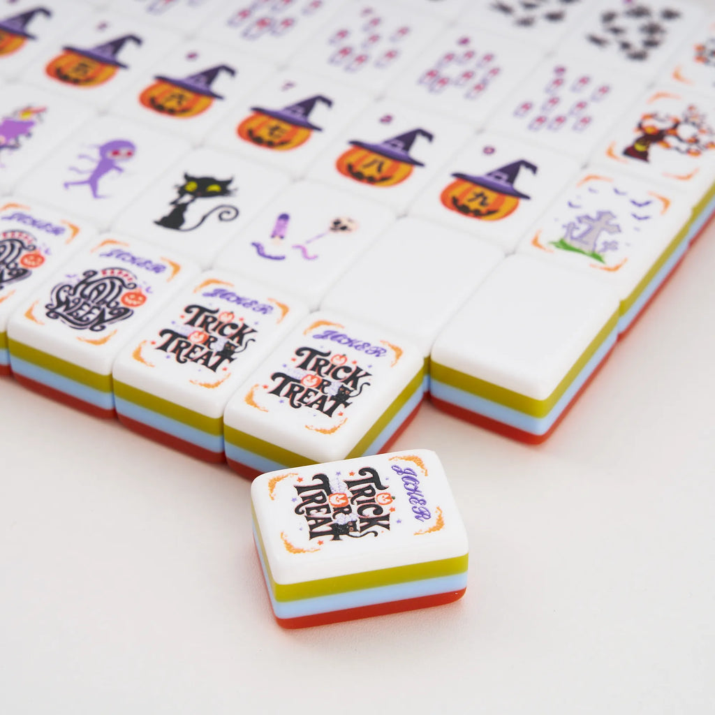 Pumpkin Spice Night Shade Halloween Mahjong Set