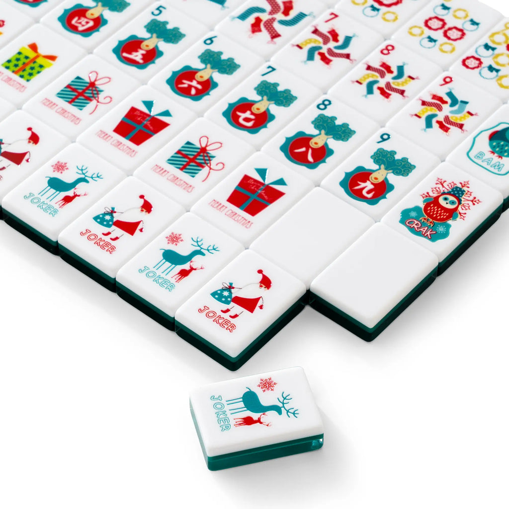 Teal Reindeer Wreath Christmas Mahjong Tiles