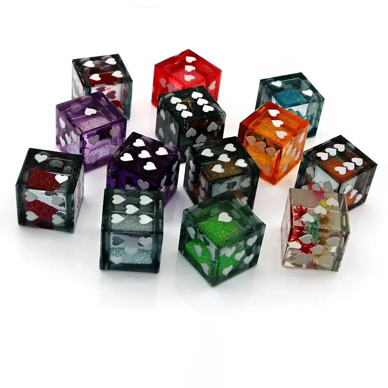 Liquid Glitter Resin Heart Pip Mahjong Dice